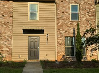 4367 Village Oak Ln, Pace, FL 32571