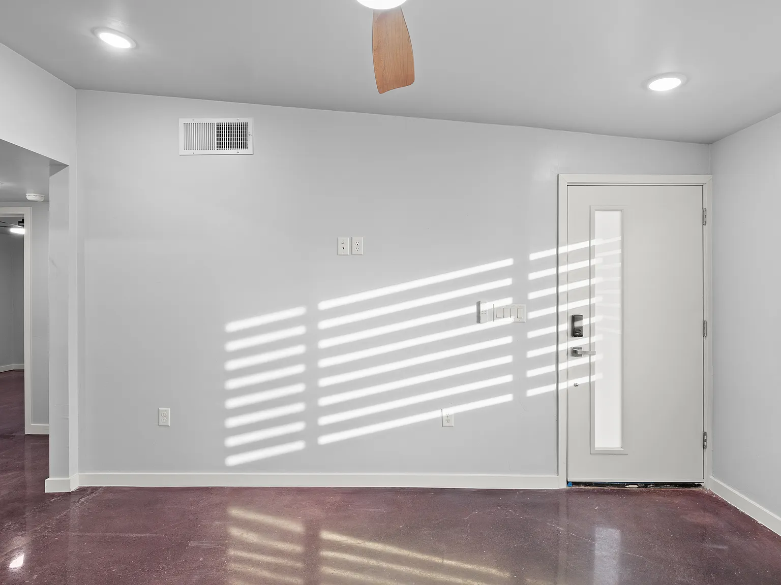2 bed, 857 sqft, $1,495 — Photo 4