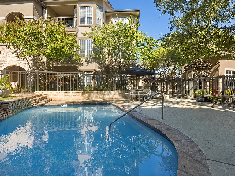 Villas at Rogers Ranch — Photo 39