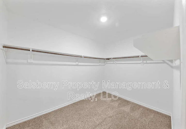 503 Willow View Way — Photo 13