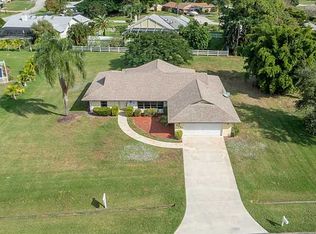 2041 SE Elmhurst Rd, Port Saint Lucie, FL 34952