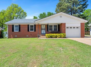 1505 Garland Dr, Jonesboro, AR 72401