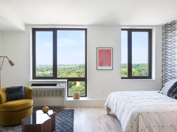 626 Flatbush Avenue 2F image 3 of 14