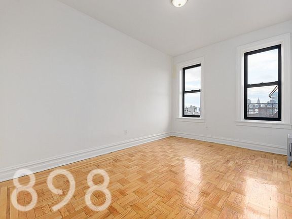 3rd image of 43-23 40th St #5C