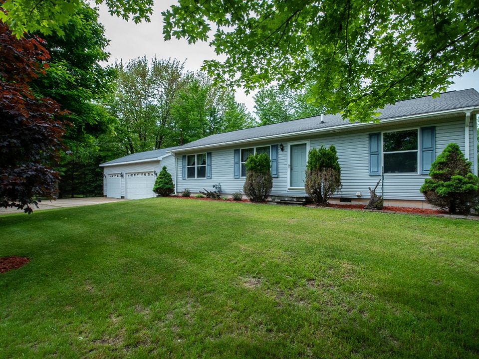 1st image of 12270 Long Lake Dr