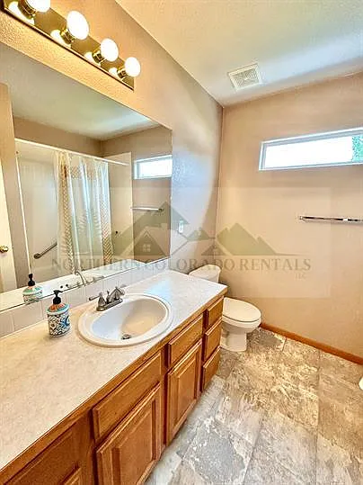 309 Sycamore Ave — Photo 2