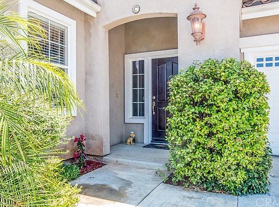 2nd image of 40080 Glen Ivy St