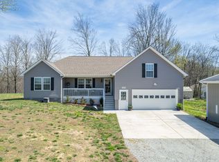 2088 Garner Rd, Mount Pleasant, TN 38474