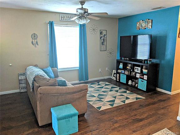5th image of 9435 N Milam Way