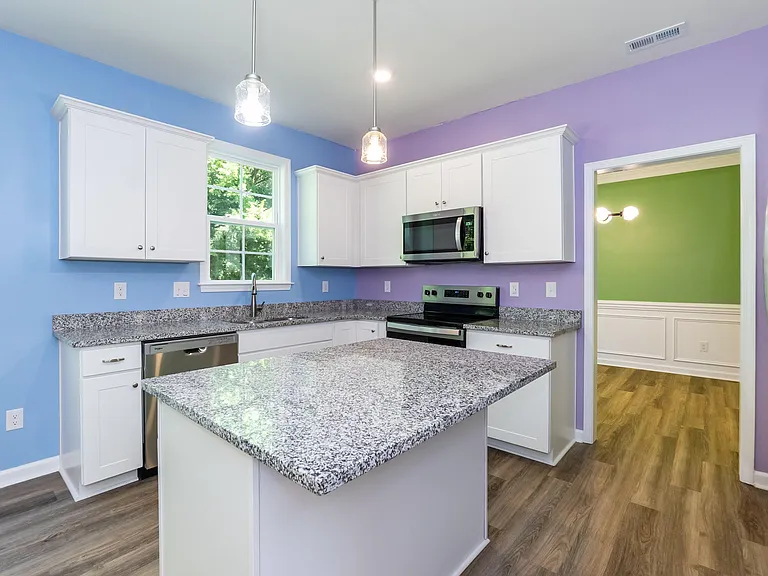 395 Oak Park Blvd — Photo 9