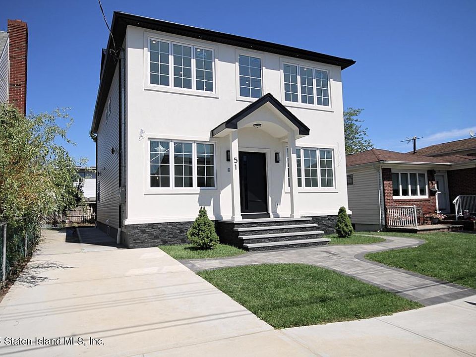 1st image of 51 Bedford Ave
