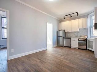 34 1/2 Saint Marks Pl APT 11, New York, NY 10003
