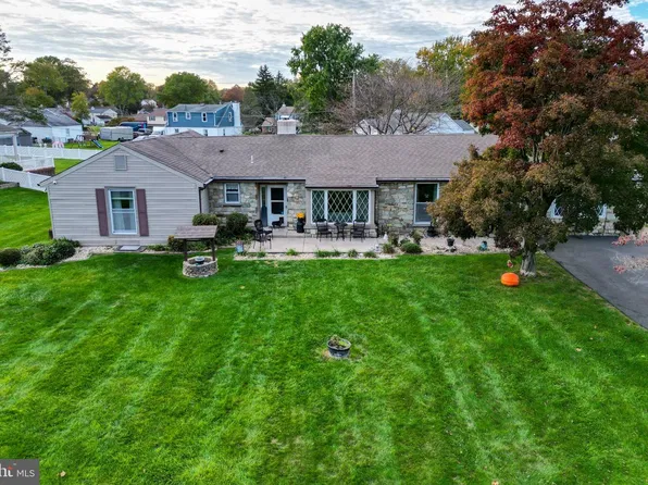 103 S Eastview Ave, Feasterville, PA 19053