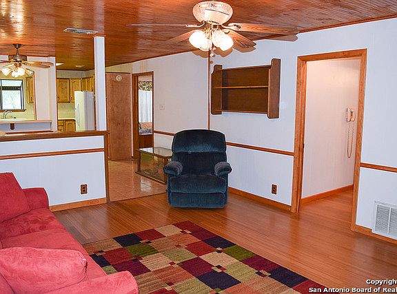 2nd image of 251 Nassau Dr