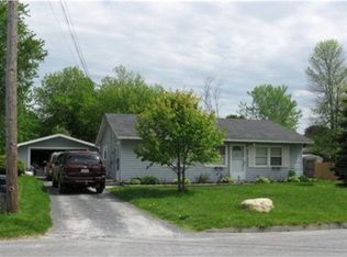 25 Mohican Ln, Plattsburgh, NY 12901