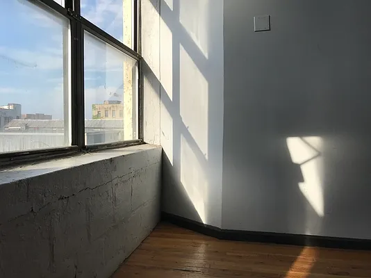 Rented by EXR | media 15