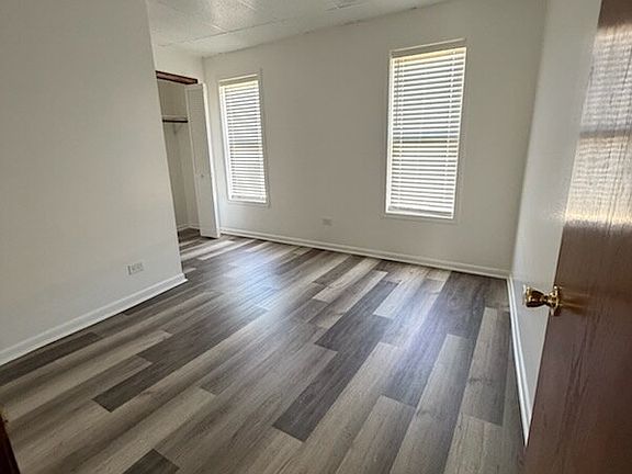 3rd image of 3411 Chicago Rd