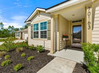 70163 Roseapple Ct, Yulee, FL 32097