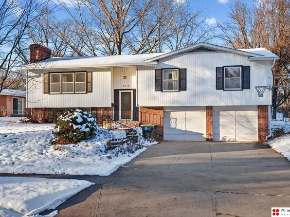 9812 Manderson St, Omaha, NE 68134