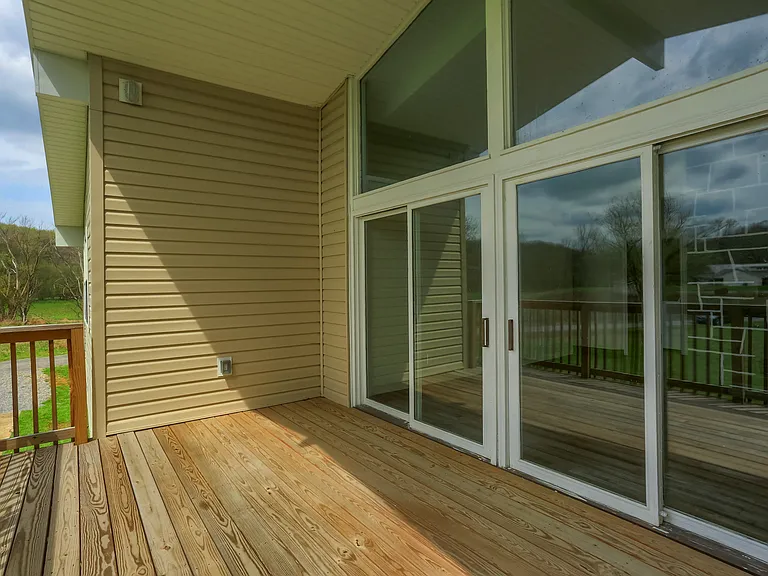 102 Kathleen Dr #2 — Photo 10