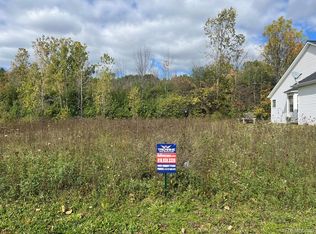 4465 Market Pl, Flint, MI 48506