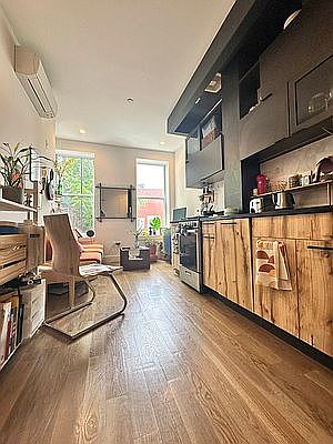 2nd image of 1052 Dean St #3C