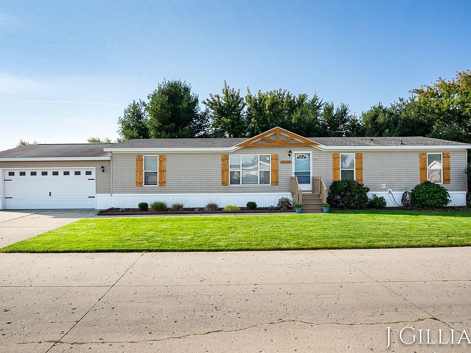 1st image of 14448 Devon Dr