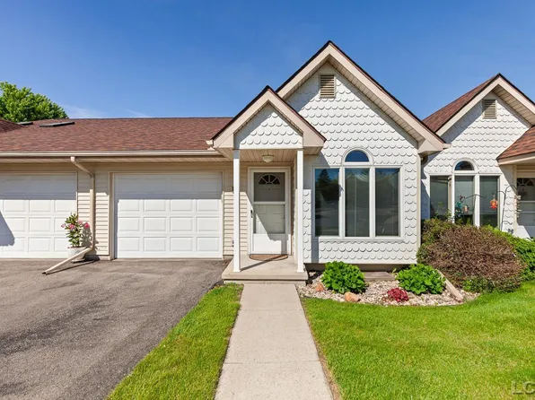 729 Clark St APT 30, Tecumseh, MI 49286