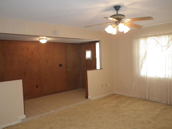5th image of 2803 S Fairway Dr