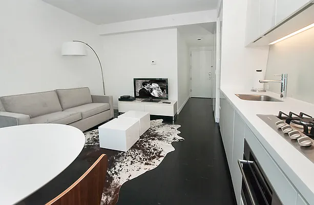 Rented by NOVO | media 64