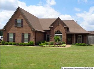 1947 Bakersfield Trce, Nesbit, MS 38651