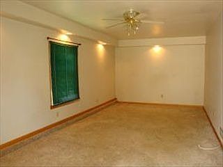 4th image of 3411 Doniphan Ave