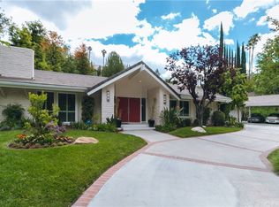 4608 La Barca Dr, Tarzana, CA 91356