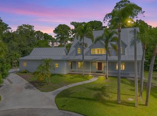 1012 SE Kitching Cove Ln, Port Saint Lucie, FL 34952