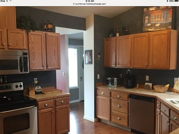 4th image of 38 Ashley Dr