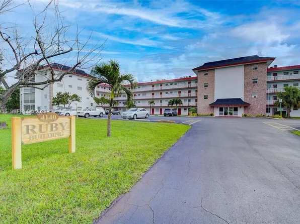 4140 NW 44th Ave APT 312, Lauderdale Lakes, FL 33319