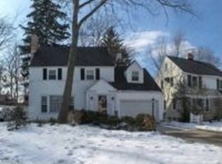 1764 Oakmount Rd, South Euclid, OH 44121