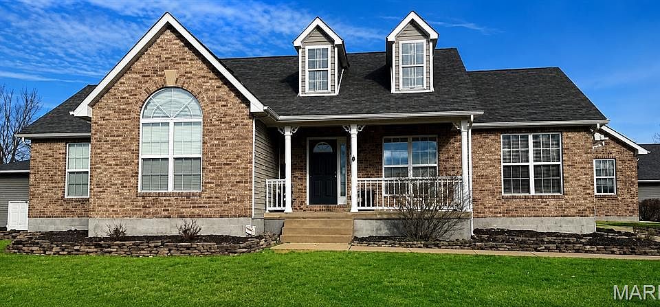 1st image of 201 Arrowhead Ln