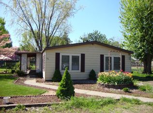 610 E 6th St, Waitsburg, WA 99361