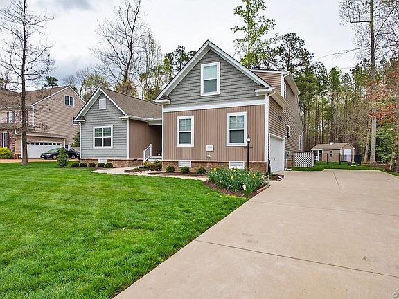 2nd image of 10434 Pine Warbler Dr