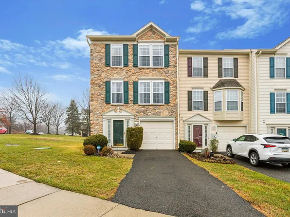 306 General Hancock Blvd, North Wales, PA 19454