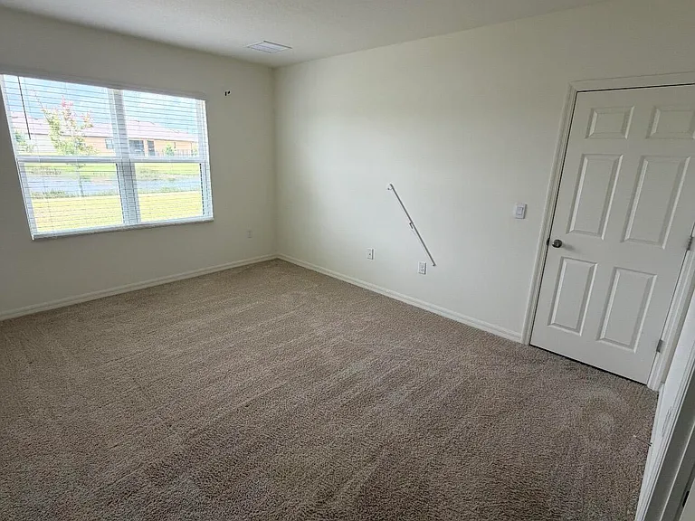 1994 Capital Dr SE — Photo 11