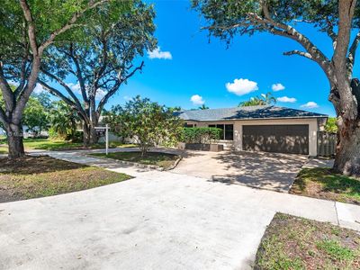 5711 SW 118th Ave, Fort Lauderdale, FL, 33330