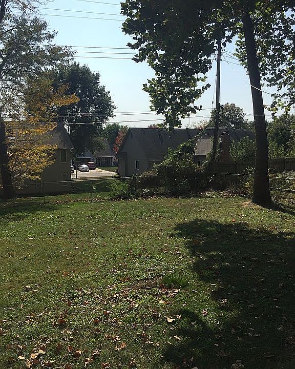 2nd image of 12009 E 62nd Ter
