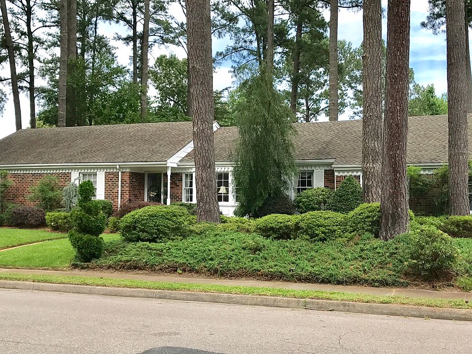 1st image of 2920 Prince Of Wales Dr