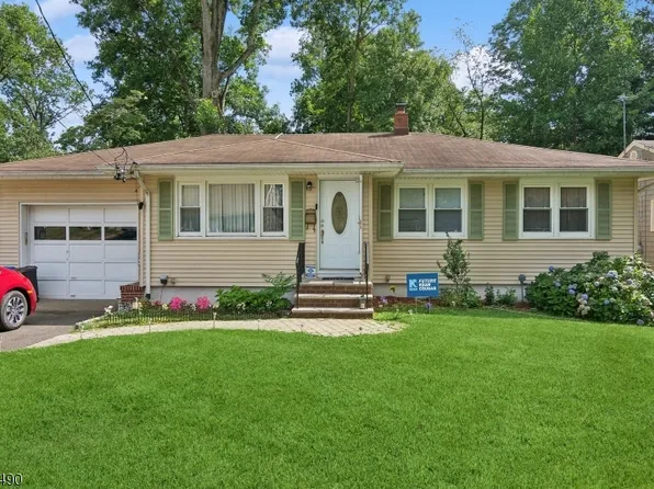 884 Milton Blvd, Rahway City, NJ 07065