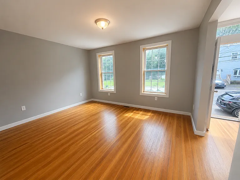 193 Livingston Ave #1 — Photo 2