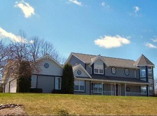 4717 Sonseeahray Dr, Hubertus, WI 53033