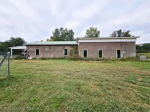 8443 S High Way #253, Hartford, AR 72938