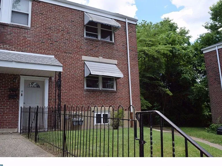 11 Corbin Ct #1 — Photo 1